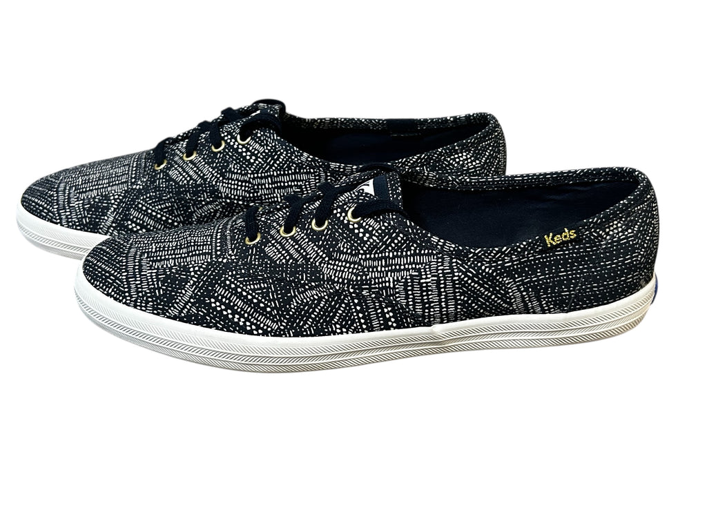 Keds Shoes Softerra casual shoe- Women’s Size 9.5