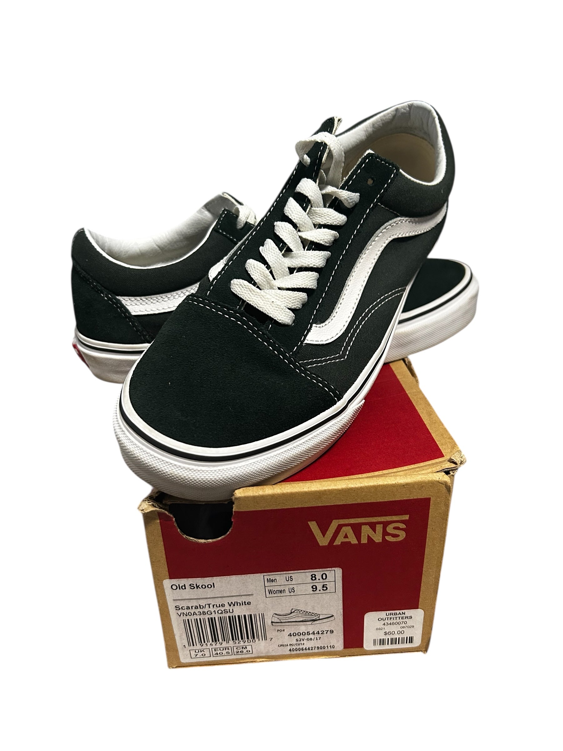 Vans Old Skool sneaker- Men's size 8