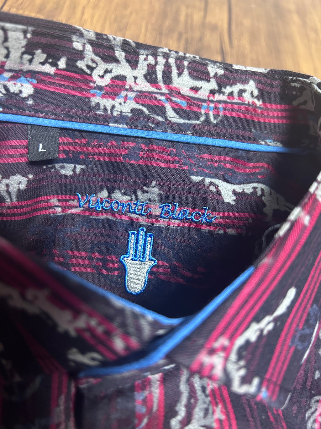 Luchiano Visconti Men's Black & Red Stripes Paisley Flocking Shirt- Size Large